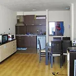 Comfortable In 65 M² Shared Pool