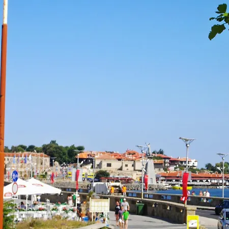 Apartman Comfortable In 65 M² Shared Pool *