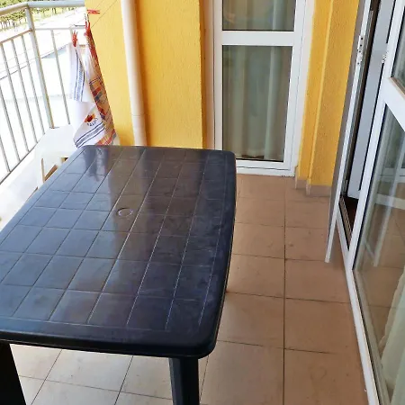 View Apartment: Sunny Poolside Retreat Apartment